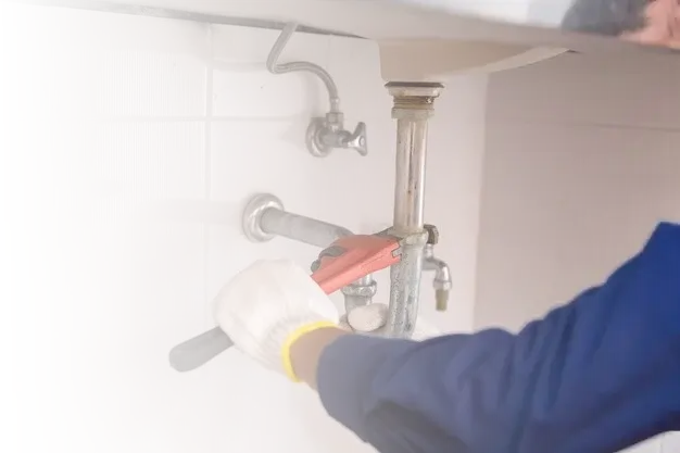 Reparación de fregadero en baño por fontanero profesional en Palencia